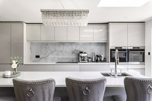 Photo 16- click for photo gallery